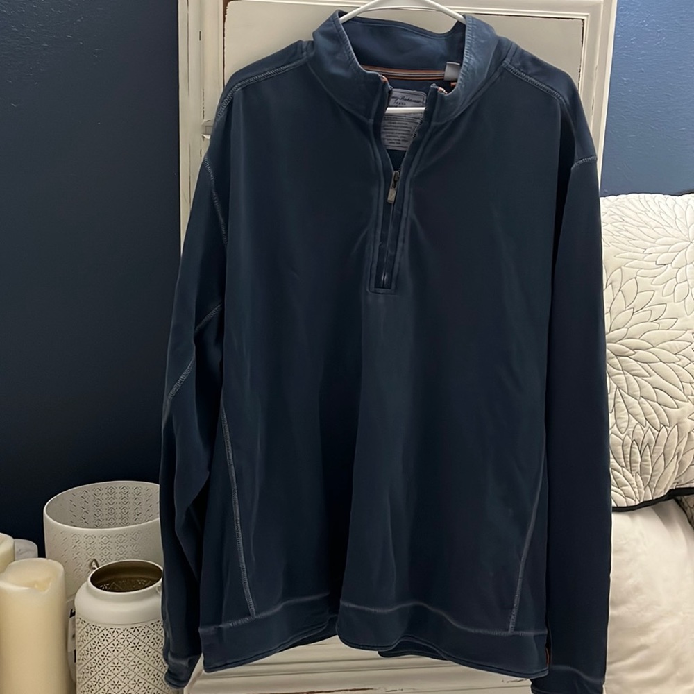 Men’s Tommy Bahama Pullover Sweatshirt